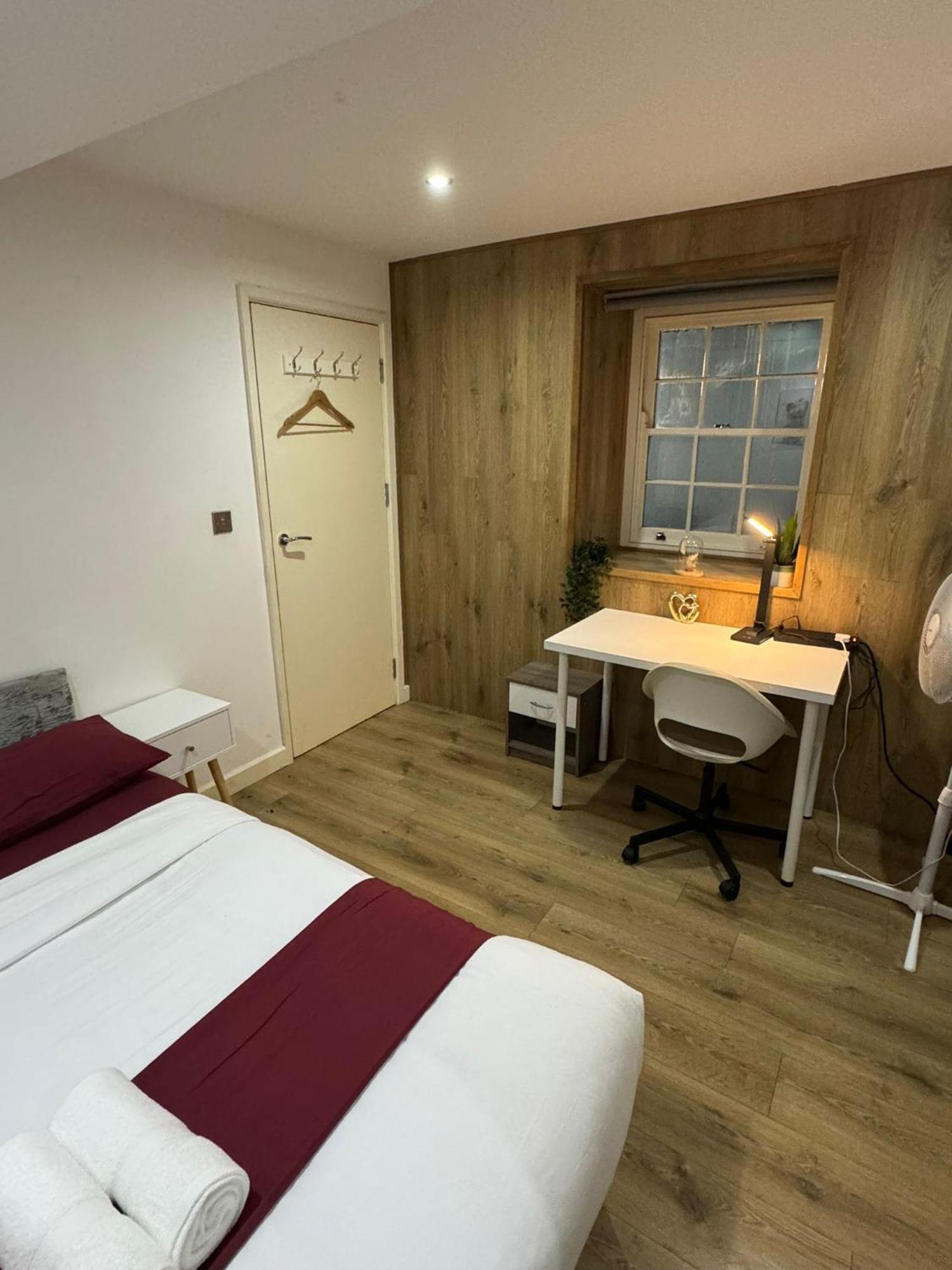 Cozy Two Bedroom Apartment Sleeps 6 Near Camden Market Hw10 London Eksteriør bilde