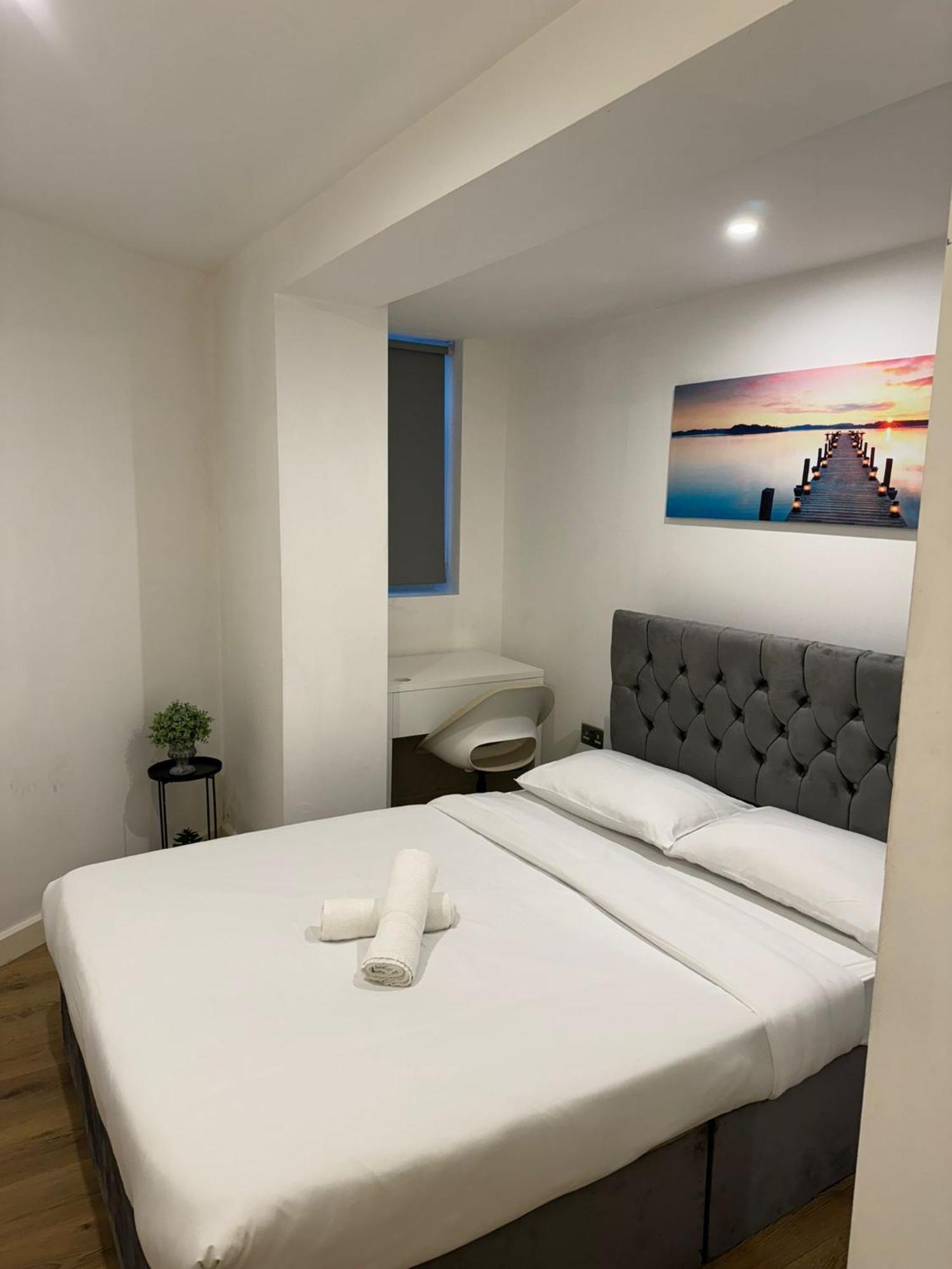 Cozy Two Bedroom Apartment Sleeps 6 Near Camden Market Hw10 London Eksteriør bilde